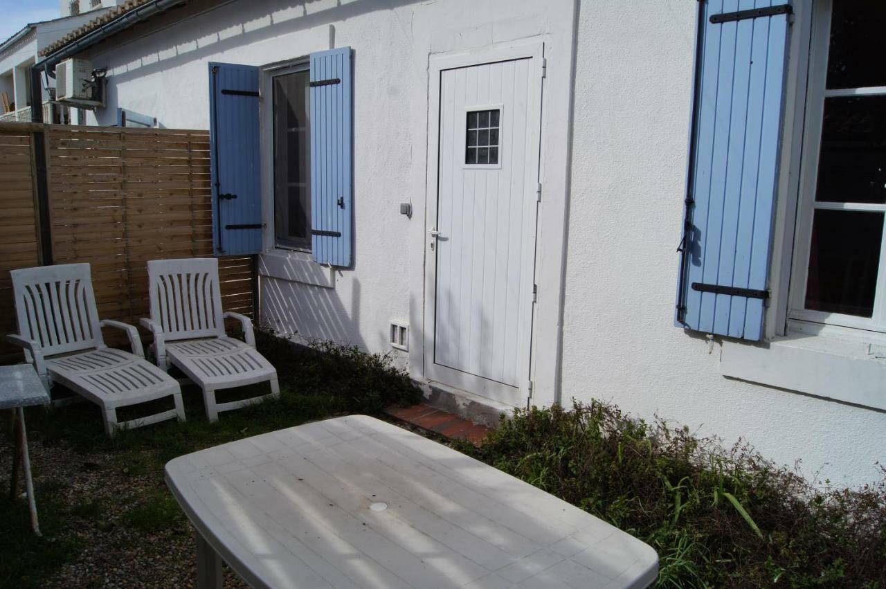 Cmr Villa Saintes-Maries-de-la-Mer Exteriör bild